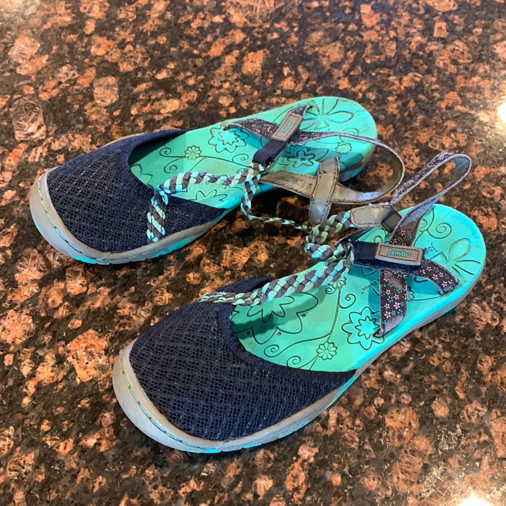 Jambu Azalea outdoor/water shoes